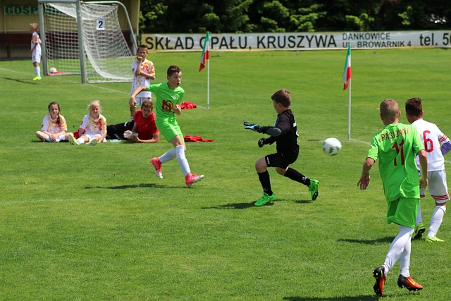 可能迫使曼 可能迫使曼